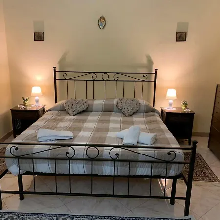 A Casa Del Prof * Acireale